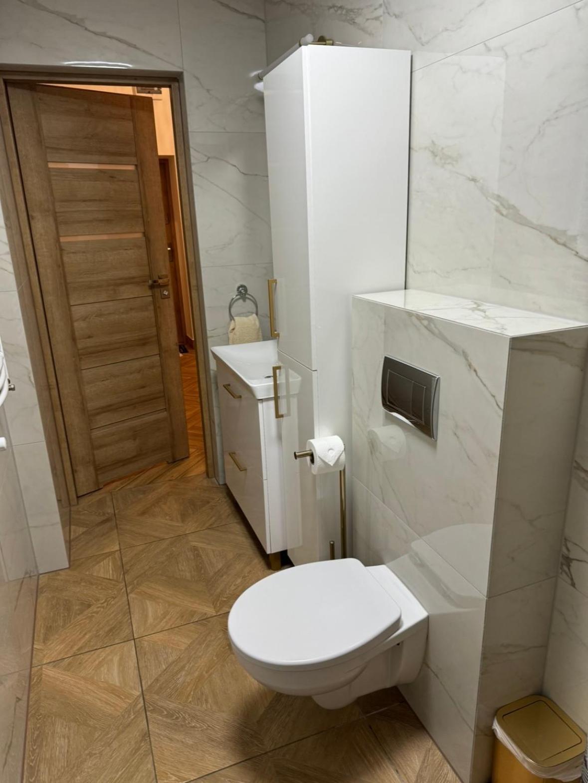 Dawna Mleczarnia Apartamenty Sosnowy ノバ・ルダ エクステリア 写真